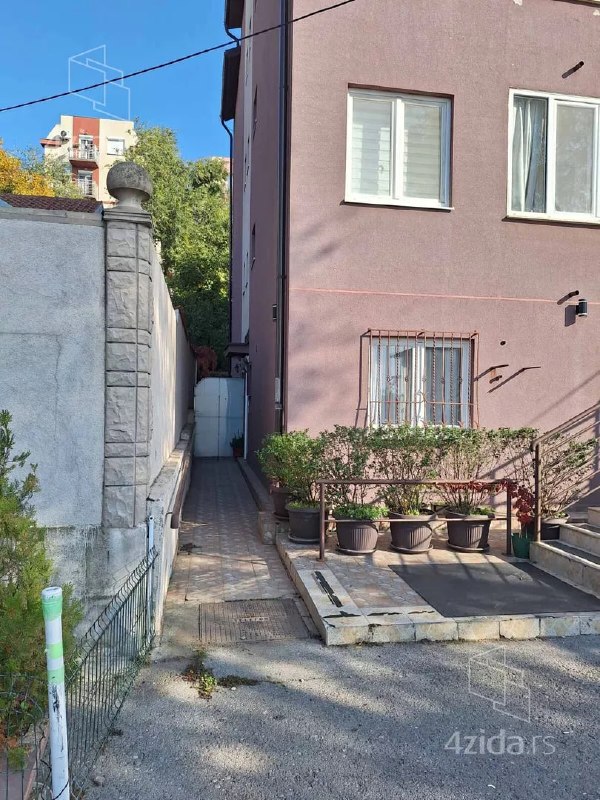 Студии