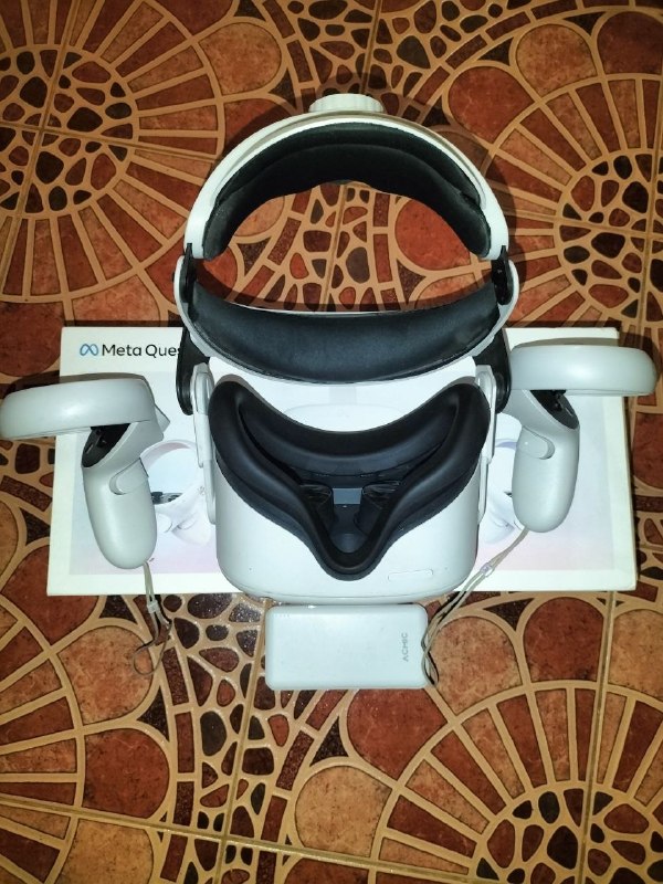 Oculus Quest 2 (128 GB) +